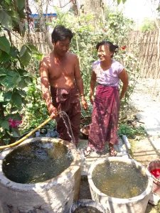Solar Pumps Bring Safe Drinking Water to Myanmar Households 2 缅甸2